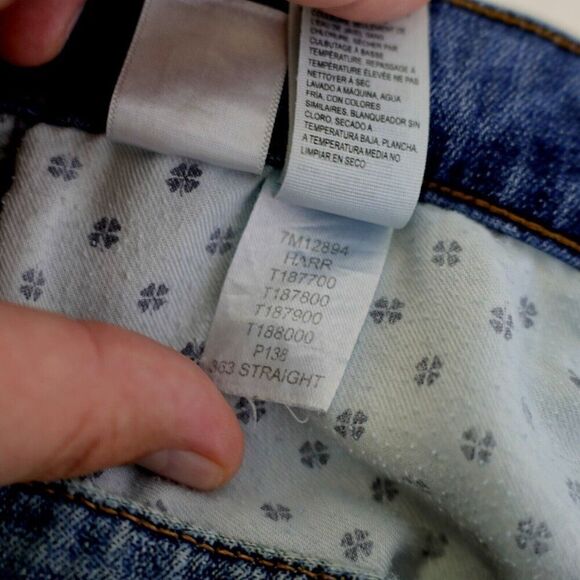 Lucky Brand 383 Straight Blue Jeans 37/32 Stone Wash Whiskering Mid Rise Tag 36 - Picture 9 of 13